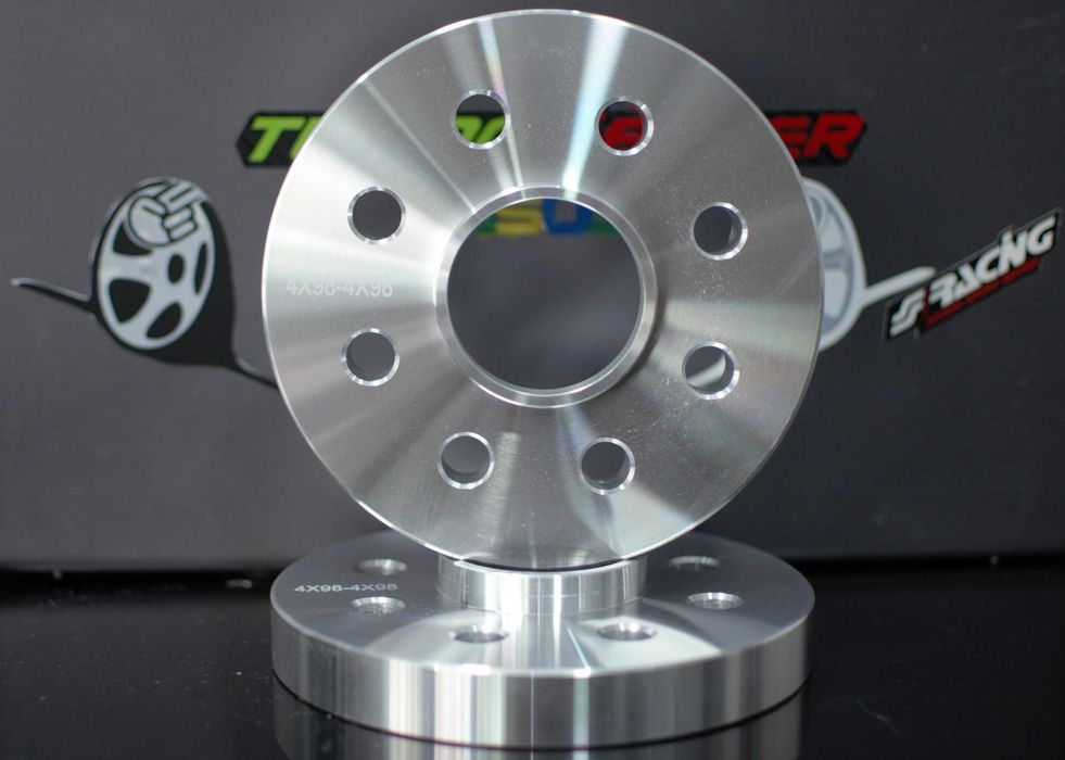 Flanse Distantiere 4x100 5x100 5x108 5x112 5x114.3 5x120 5x130 6x139.7