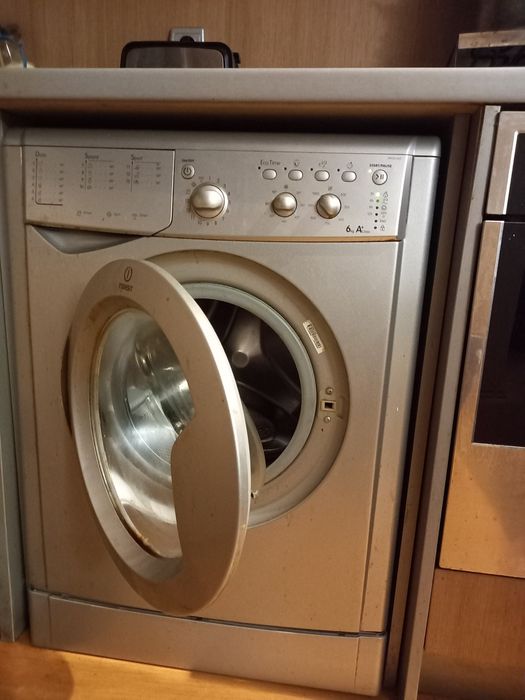 Пералня Indesit IWC 6105 S