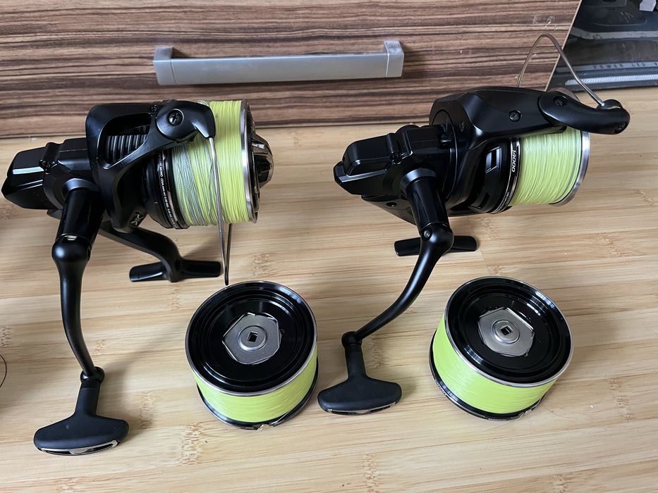 Vand 4 mulinete shimano ultegra 14.000 XTD