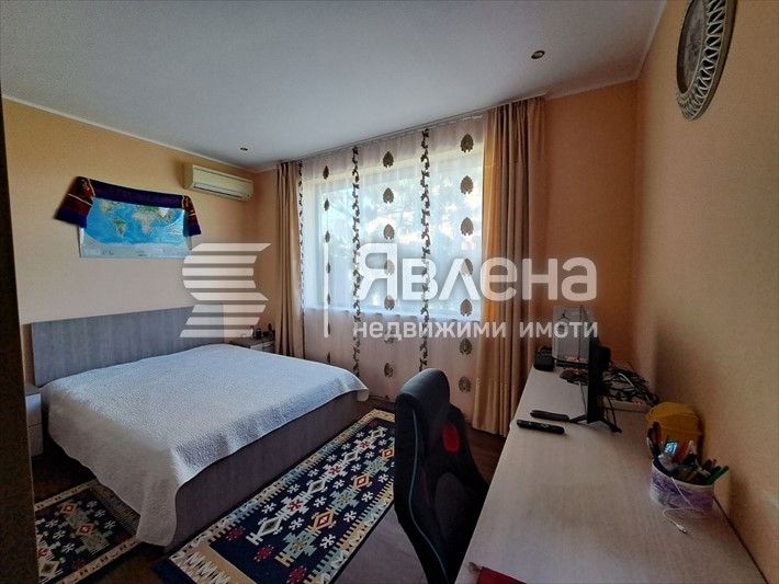 Продава се Къща в с. Близнаци, Област Варна - 166 кв.м за 1440 €/кв.м - Снимка #11