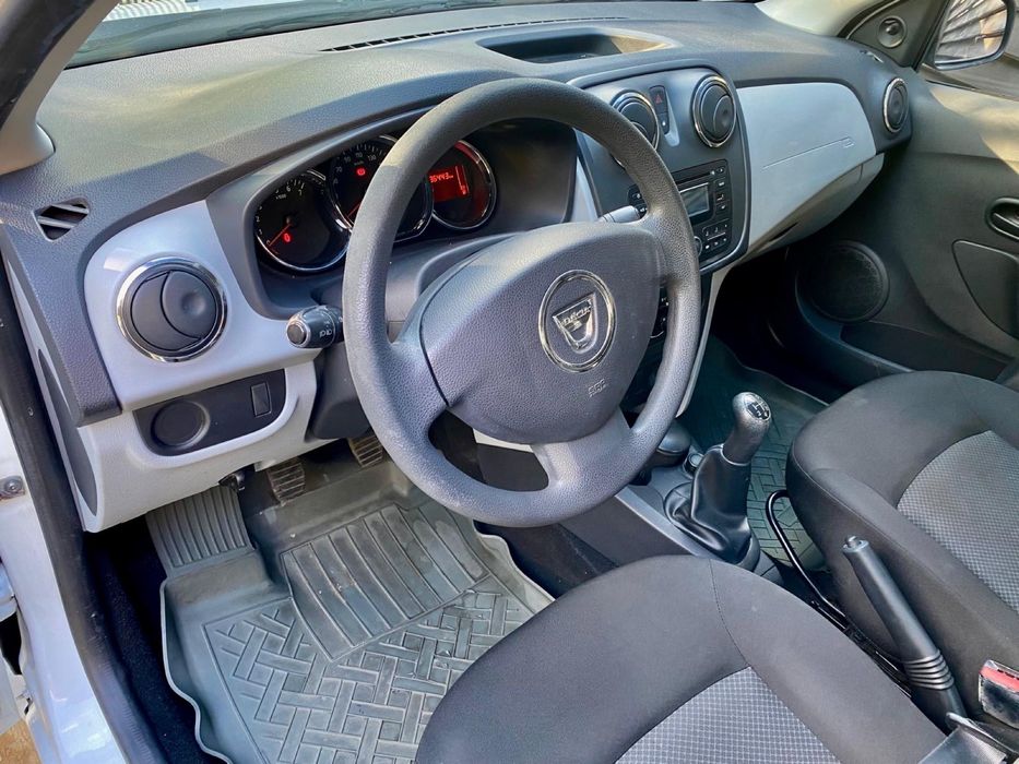 Dacia Logan / AC / usor avariat /