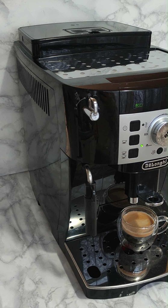 Delonghi Magnifica S