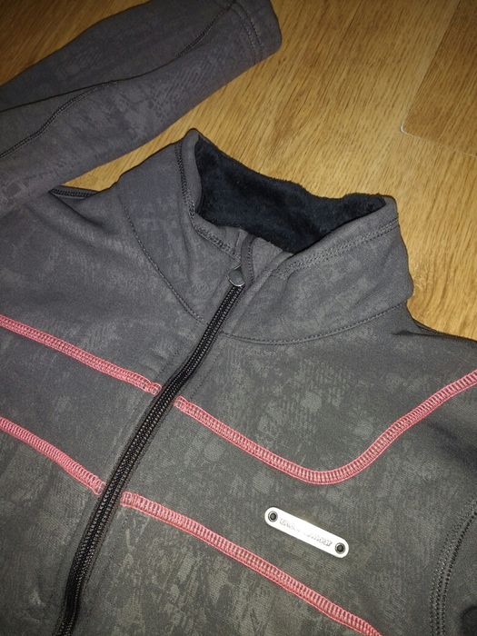 Bluza groasă de dama Under Armour mărimea S