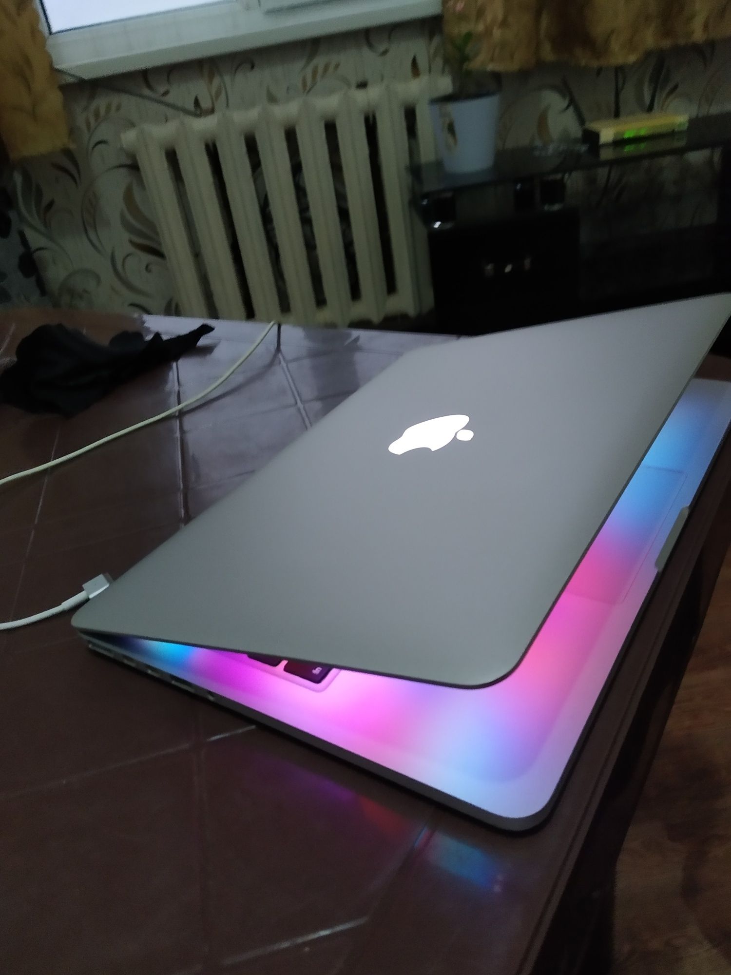 California Apple в отличном состояние. Продам или обмен.