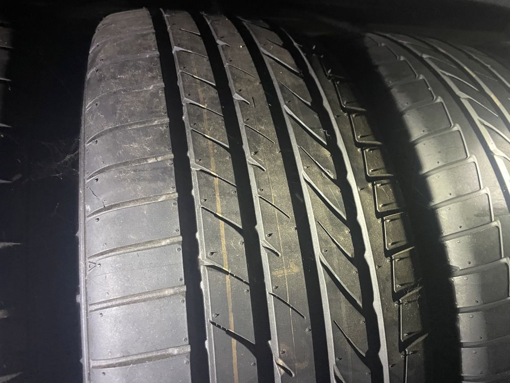 Anvelope 215/45/18 Dunlop Lichidare Stoc