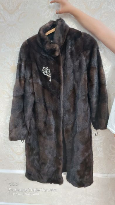 Норковая шуба 50-52размера 200,000