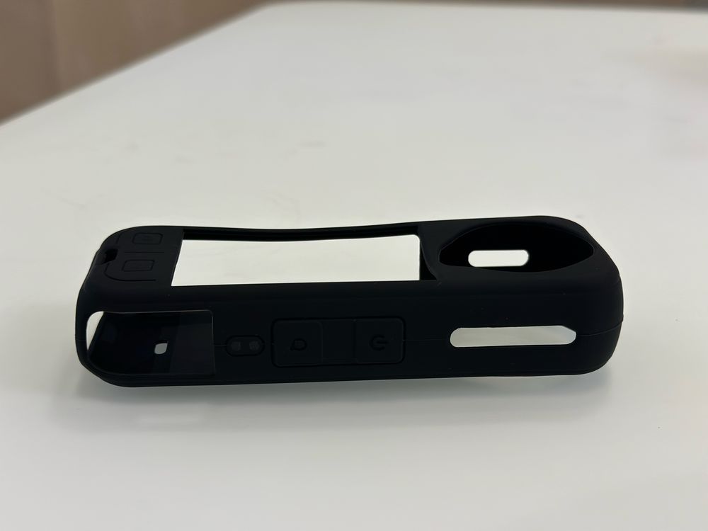 Стойка с вакуум за екшън камера и предпазен кейс за insta 360 x3