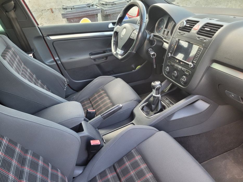 VW Golf 5 GTI Stage 2 Revo