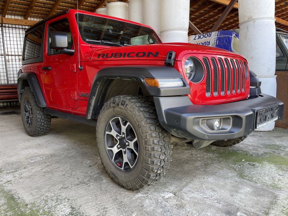 Jeep Wrangler Rubicon 43000 km scimb imobiliare materiale de construct