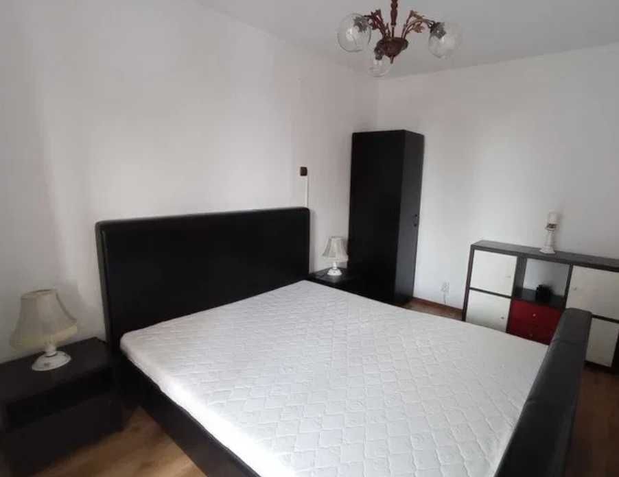 Дава се под наем Тристаен апартамент в Пловдив, Център - 73 кв.м за 229.5 € - Снимка #2