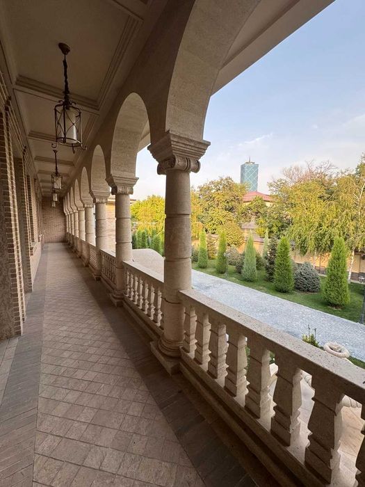 Продается резиденция, Ракат махалля