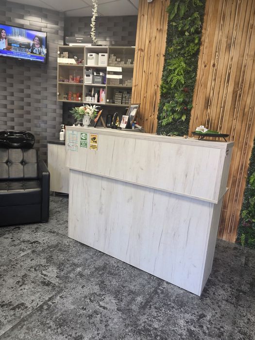 Vand receptie+Color Bar