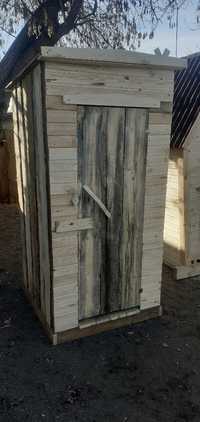 Туалет продам деревянный