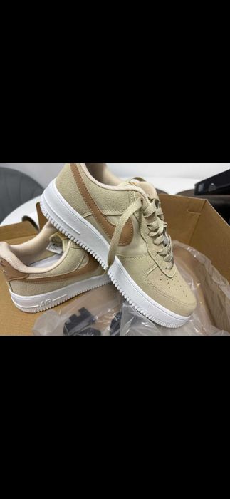 Vand Nike Air Force