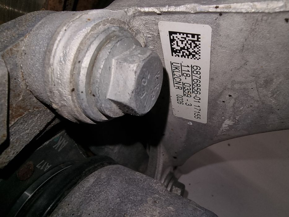 Fuzeta dreapta fata completa BMW Seria 1 F48 F56 / cod-6876856-01 OEM