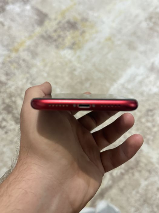Vând PS4 Slim si Iphone 11 !