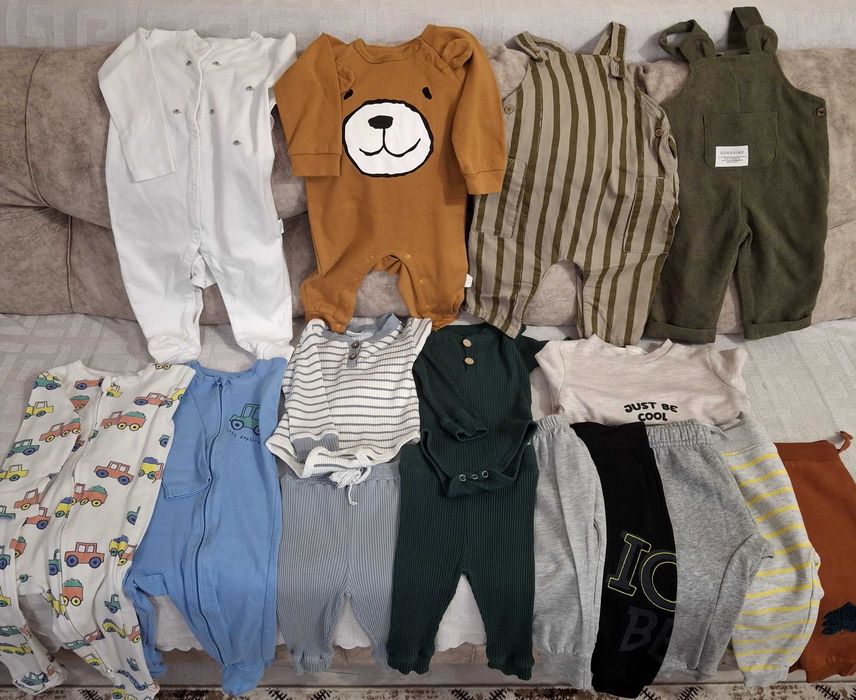 Лот дрехи за бебе момче