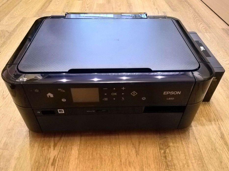 Продам Epson L850 принтер мфу 3в1