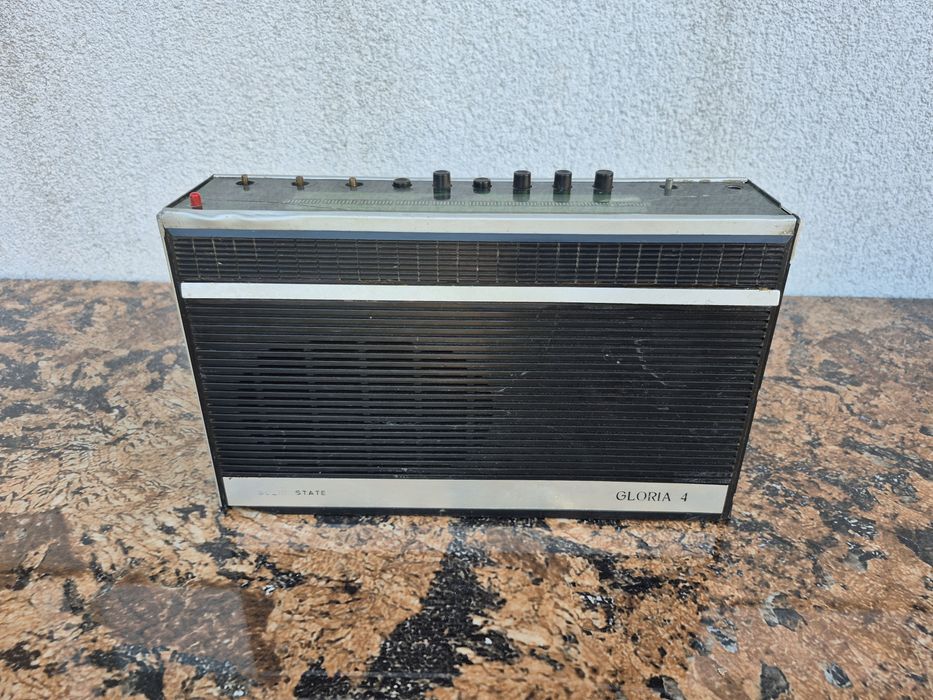 Radio receptor portabil Gloria 4,RP1524- nefuncțional 

- radio este n