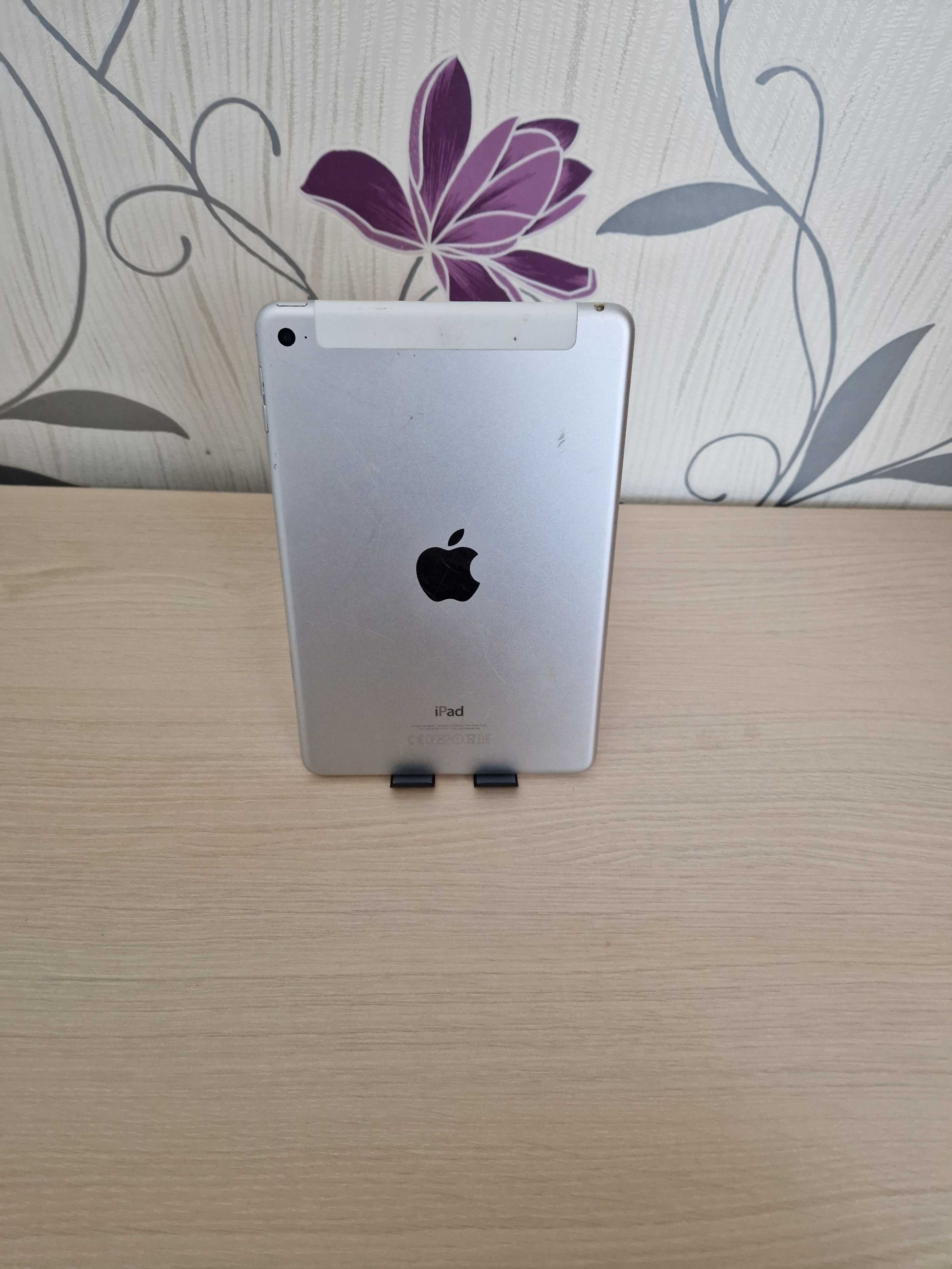 Ecran pentru iPad mini 4 A1550