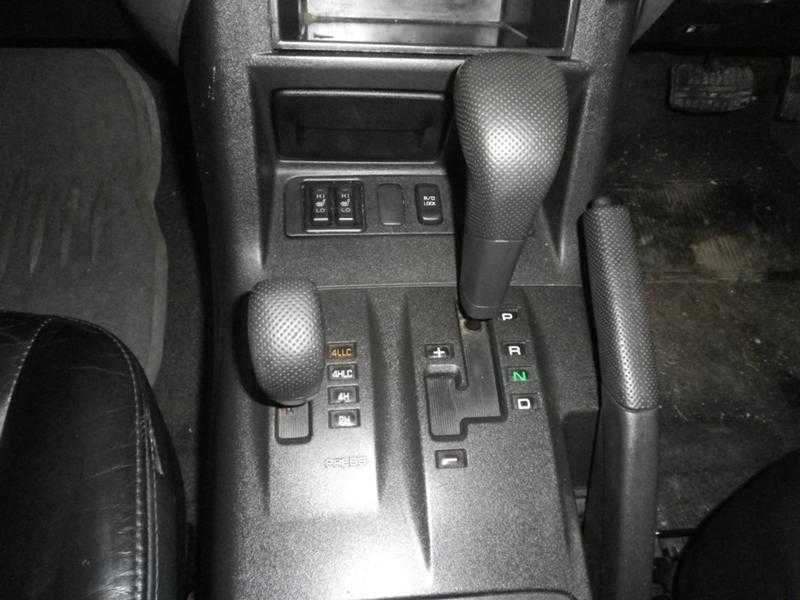 Мицубиши Паджеро 3.5i SHOGUN / Mitsubishi Pajero 3.5i SHOGUN на части