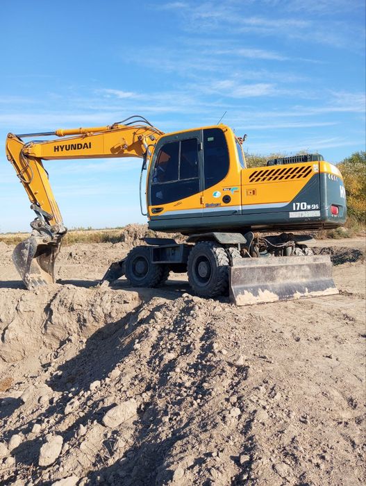 "HYUNDAI 170w-9s "Ekskovatir