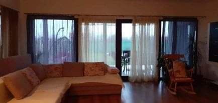 Casa individuala 3 dormitoare in Albina direct de la proprietar