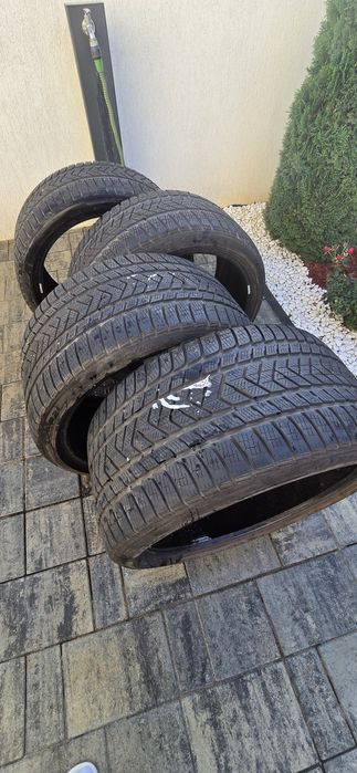 Pirelli 315 30 R21 + 275 35 R21 Iarna