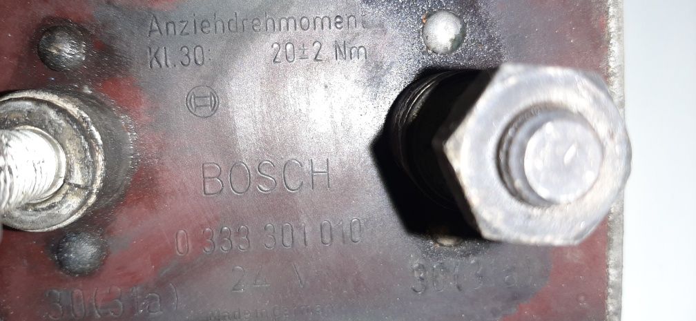 Releu acumulator/heblu 24V Bosch 0333301010