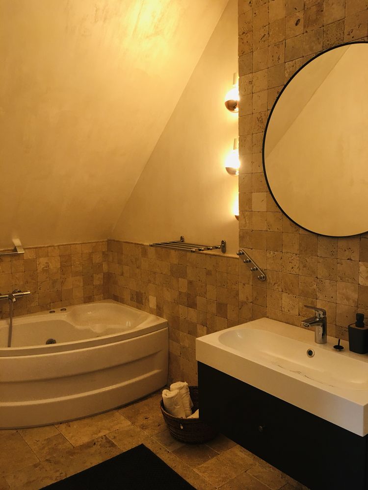 De Vânzare – Apartament Penthouse cu Priveliște Superbă spre Munte!