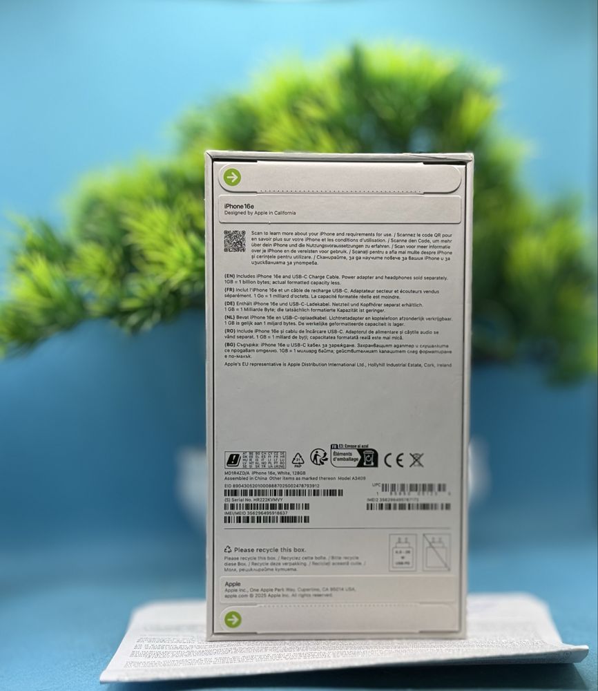 НОВ!!! Apple iPhone 16e, 128GB, 5G, White
