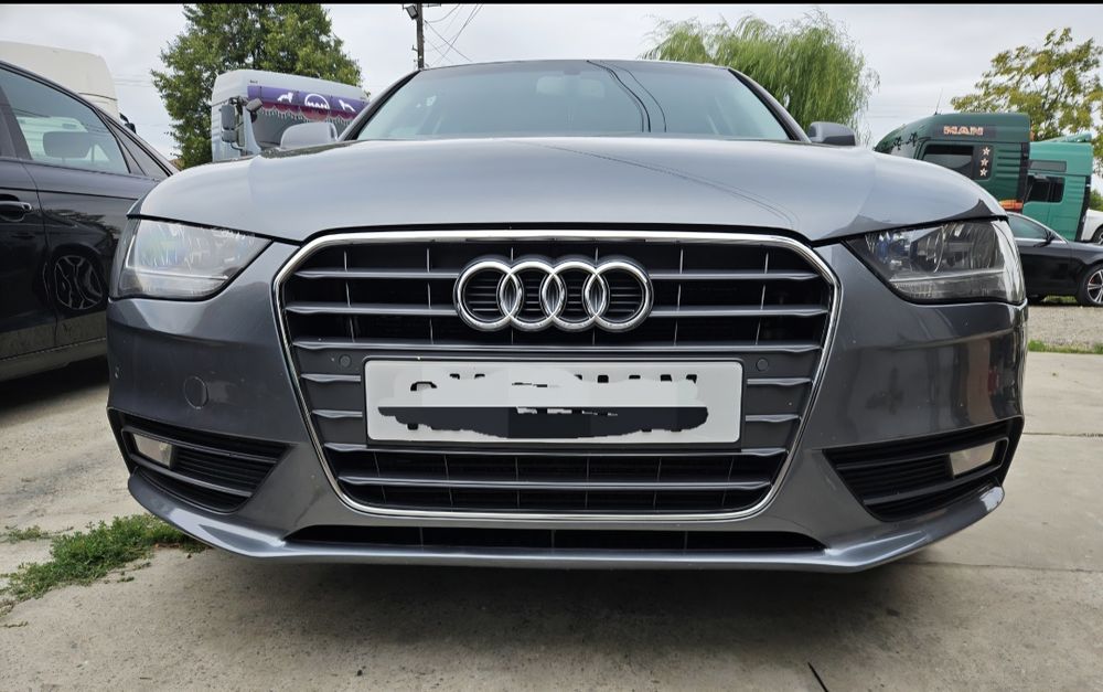 Bara Fata Audi A4 B8.5 LX7R 2014 cu senzori Completa