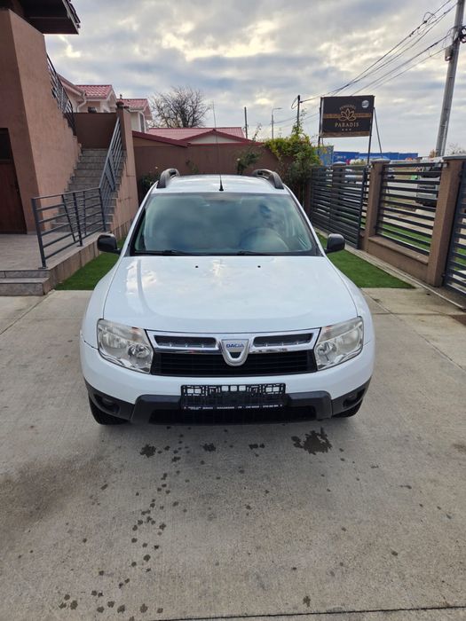 Dacia Duster , recent adus  , an 2011 , 4300