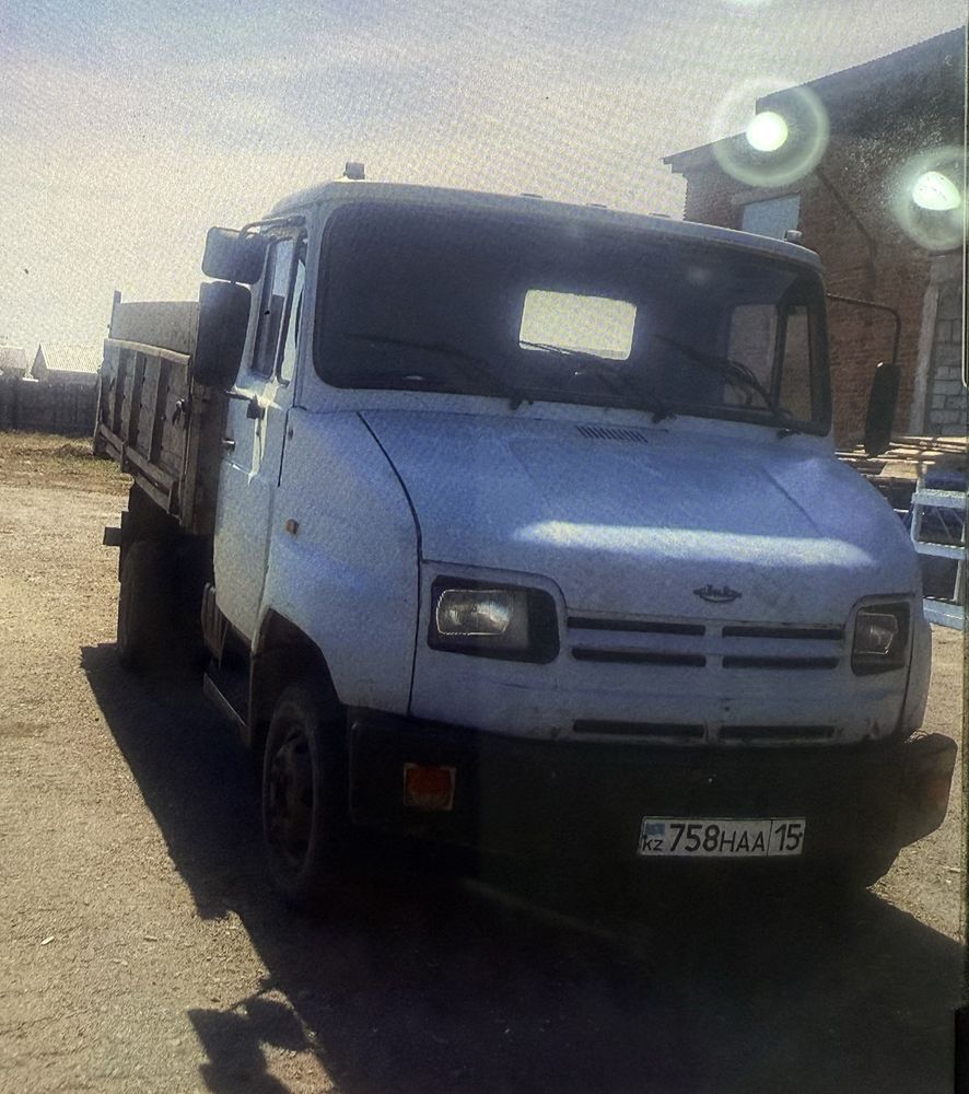 продам  зил бычок самосвал. Мтз-80 с куном и зад.лапат