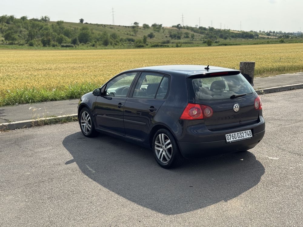 Volkswagen Golf 5 2.0 TDi BKD