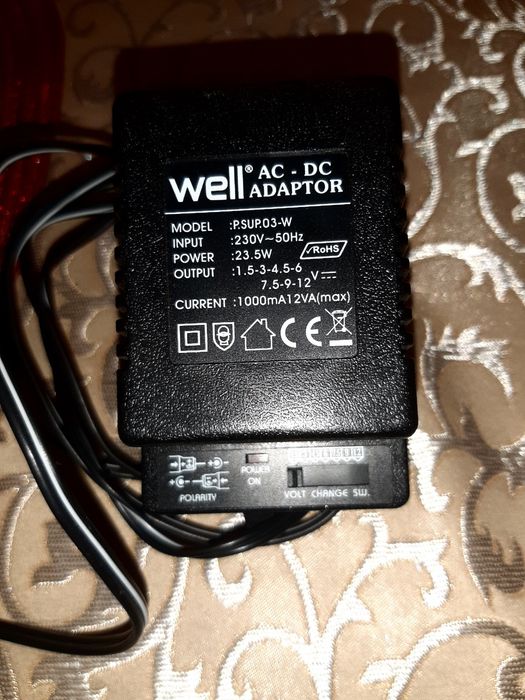 Sursa cu tensiune ajustabila 1.5 - 12 V