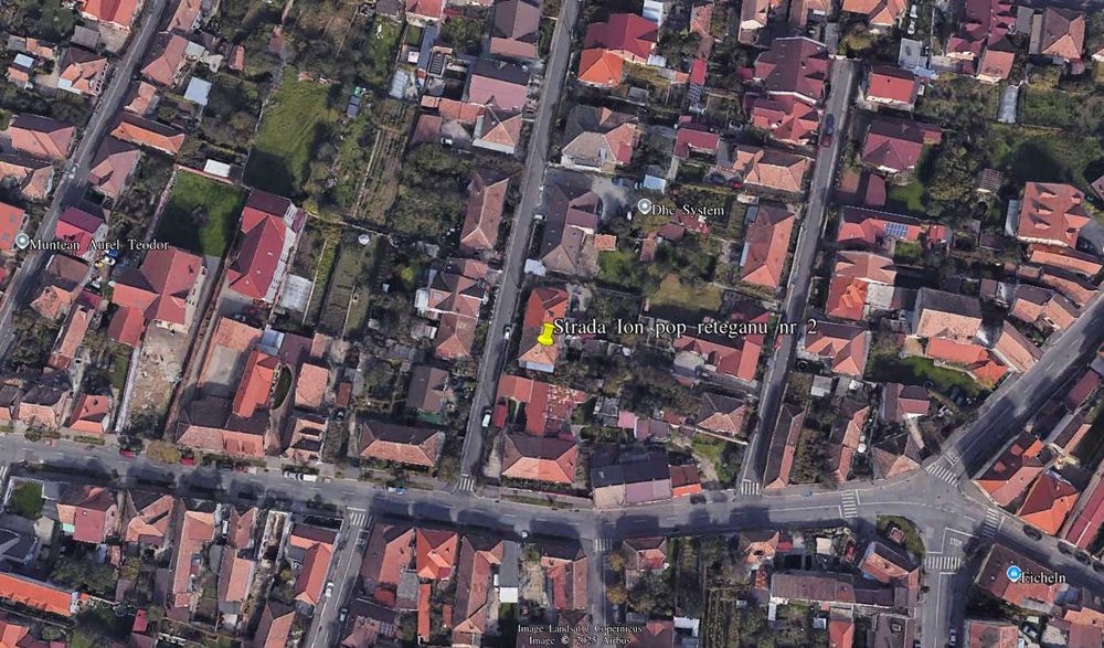 Apartament casa 85mp,PiataCluj,250mp curte str Ion Pop Reteganu nr2