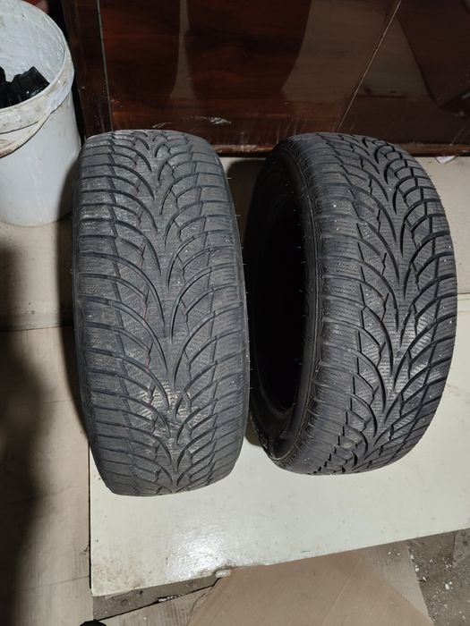 Vând 2 anvelope iarnă