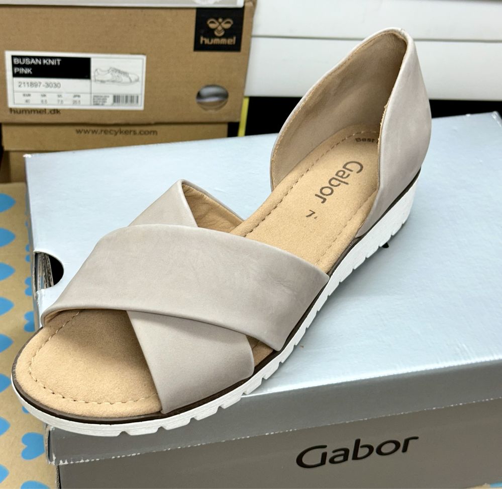 Дамски сандали Gabor 25.5 см намалени