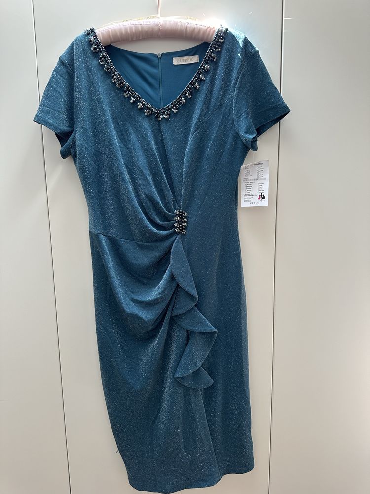 Rochie midi elegantă de ocazie