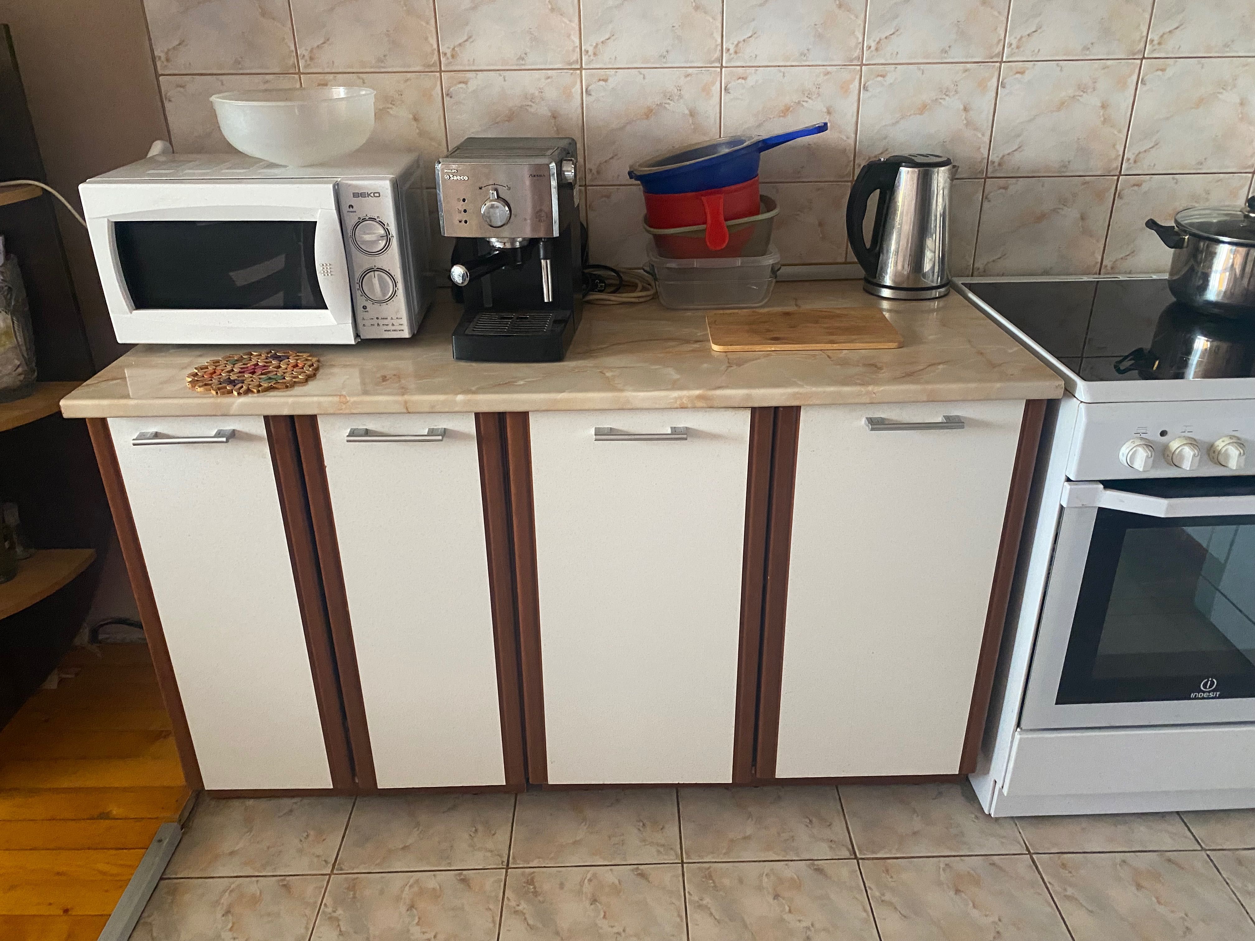 Продавам модулна кухненска мебел
