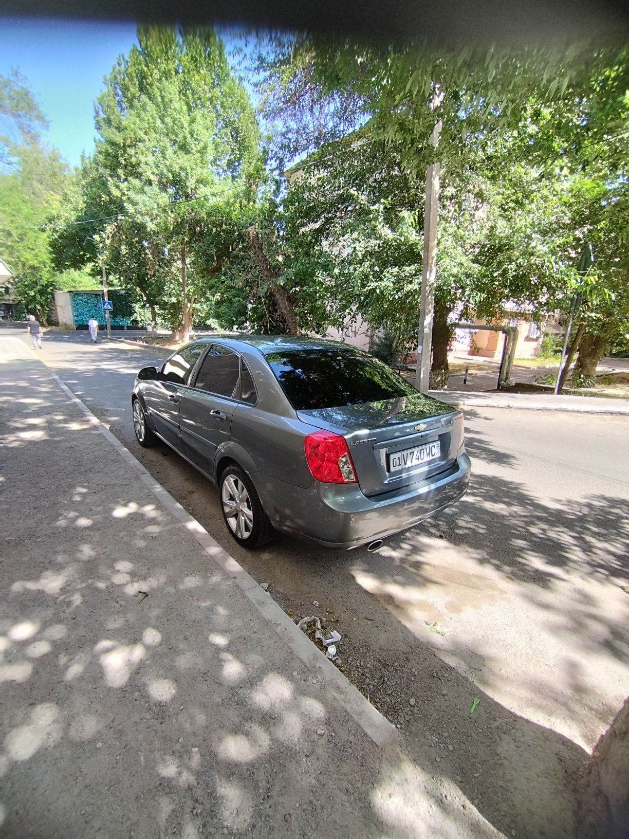 Lacetti Sotiladi 2013 1.6 avtomat