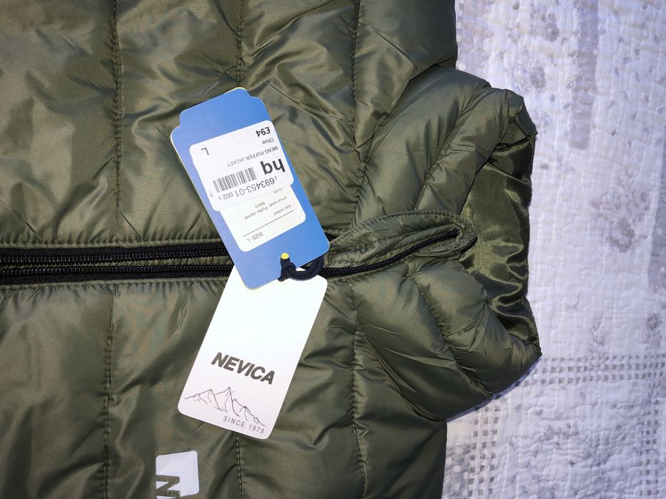 Geci de iarna Nevica