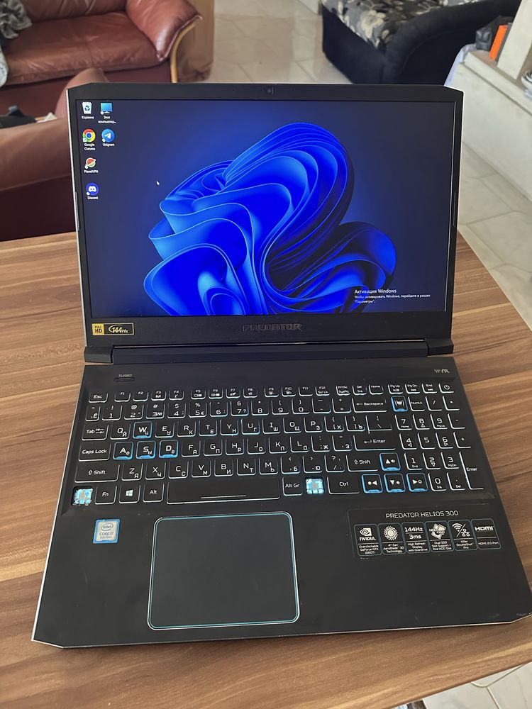 лаптоп Acer Predator Helios 300 (i7-975 gtx 1660ti ram 16gb SSD-512gb