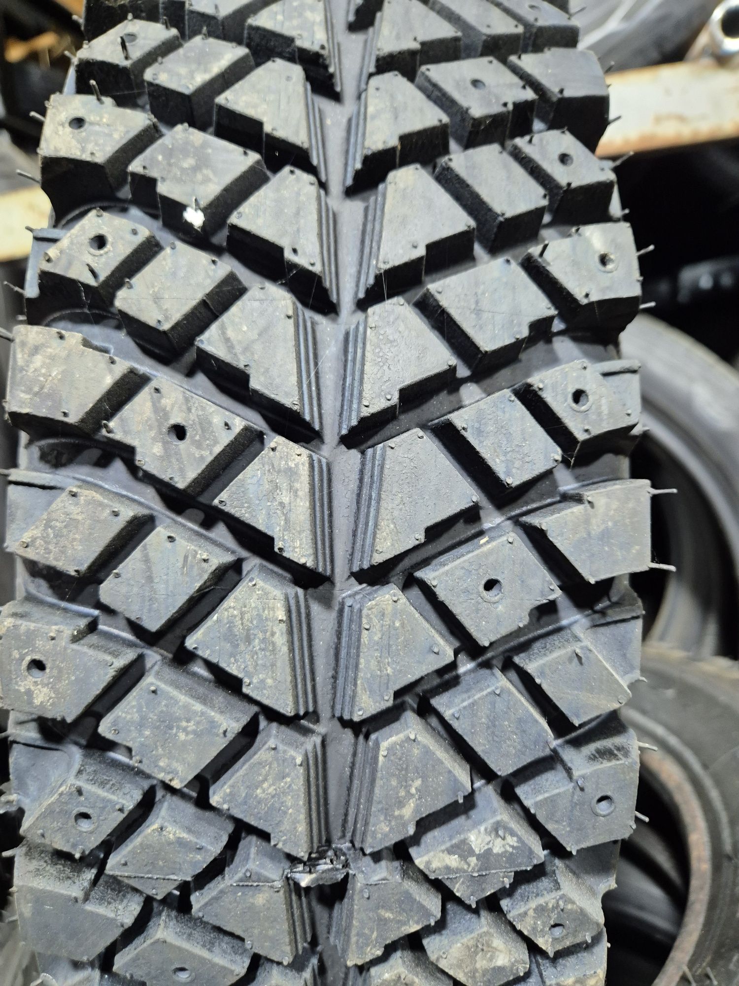 Anvelope off road ,175/70R 14 c