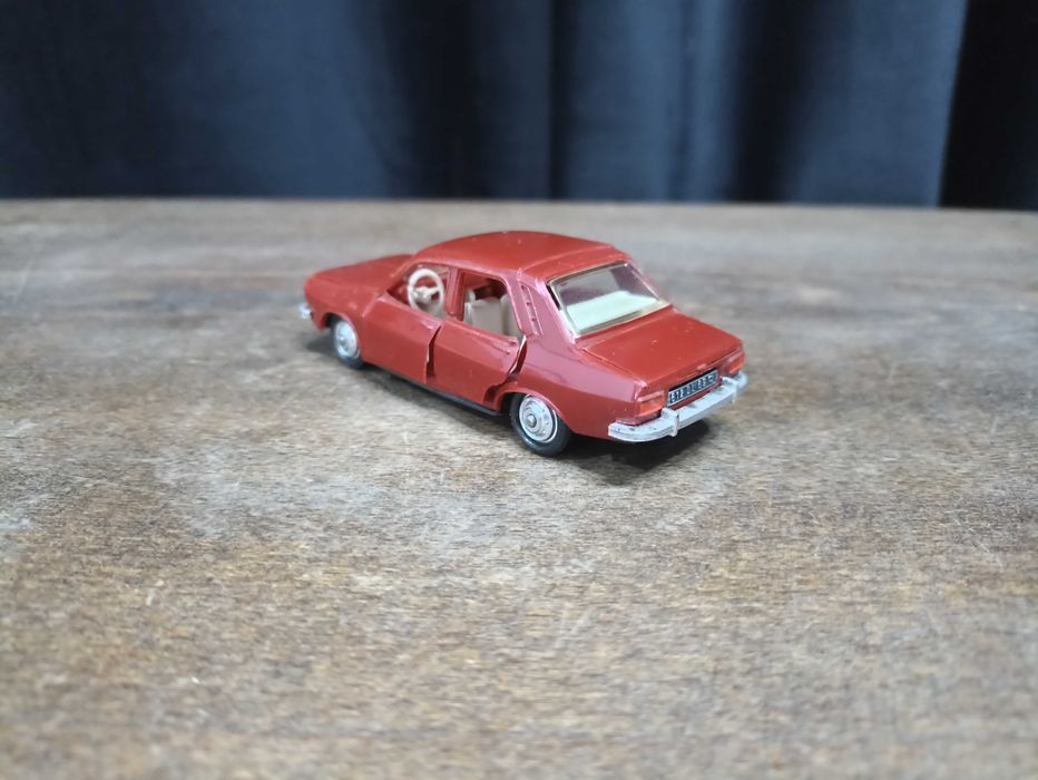 Norev 1:43, Renault 12 (plastic)