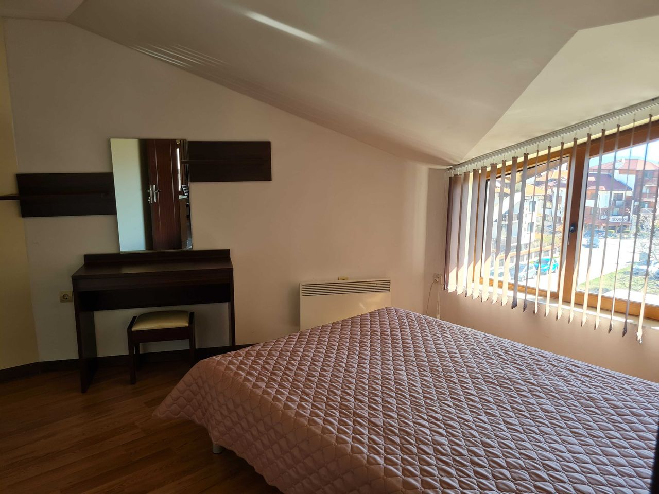 Продава се Двустаен апартамент в Банско - 76 кв.м за 1047 €/кв.м - Снимка #11