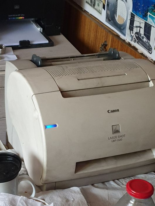 Продам неубиваемый принтер Canon LBP-1120