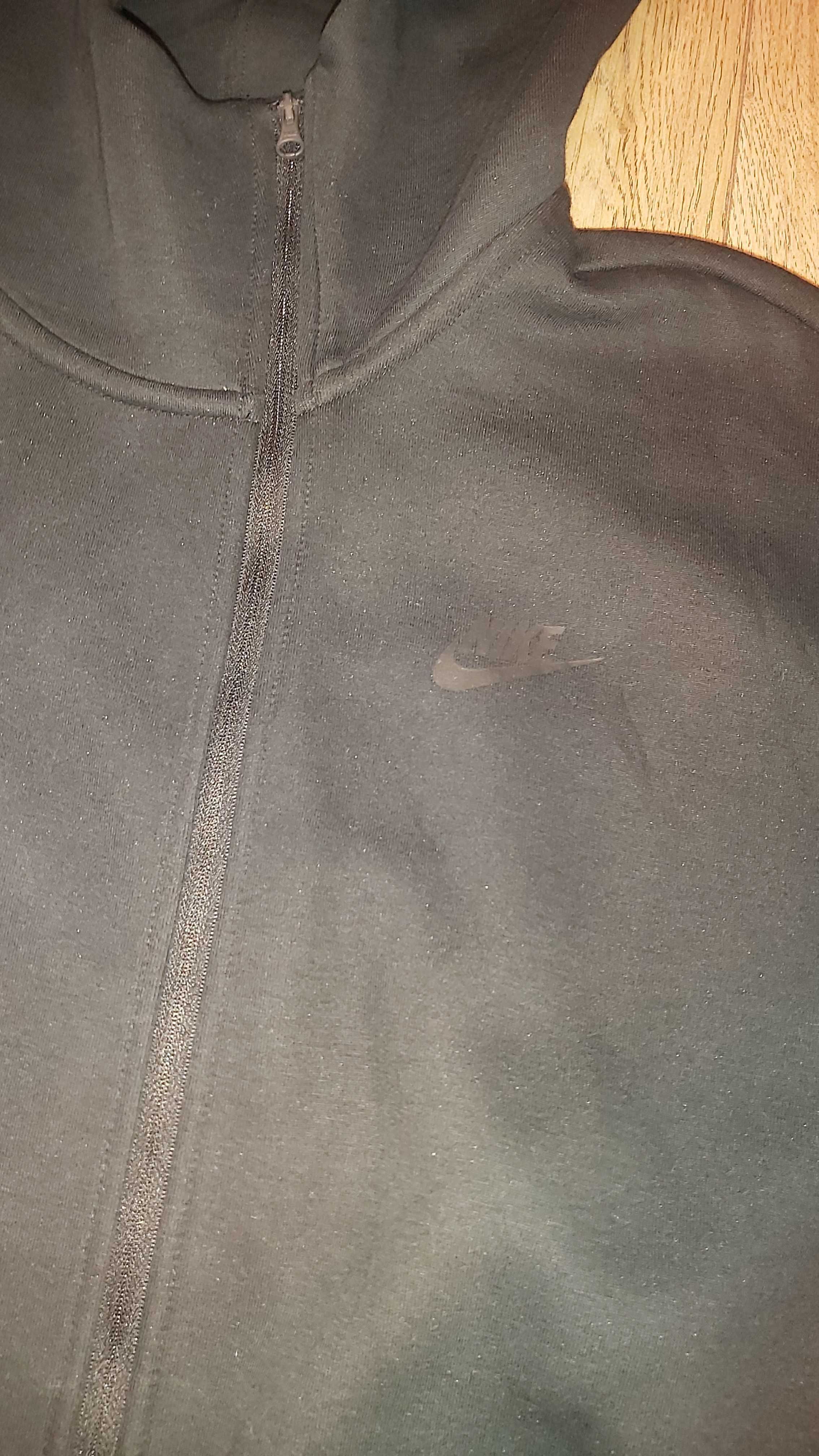 Дамско Горнище Nike Tech Fleece - Размер L (OVERSIZED)