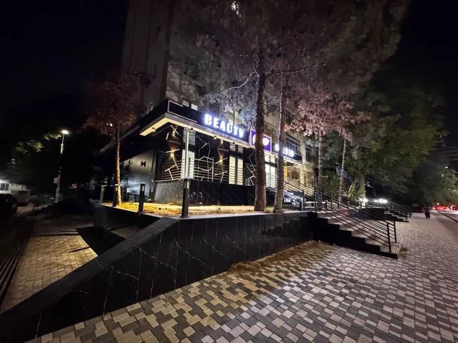 Продаётся Офис 85 м2 Мирабад 1 Линия Ор.Поликлиника МВД